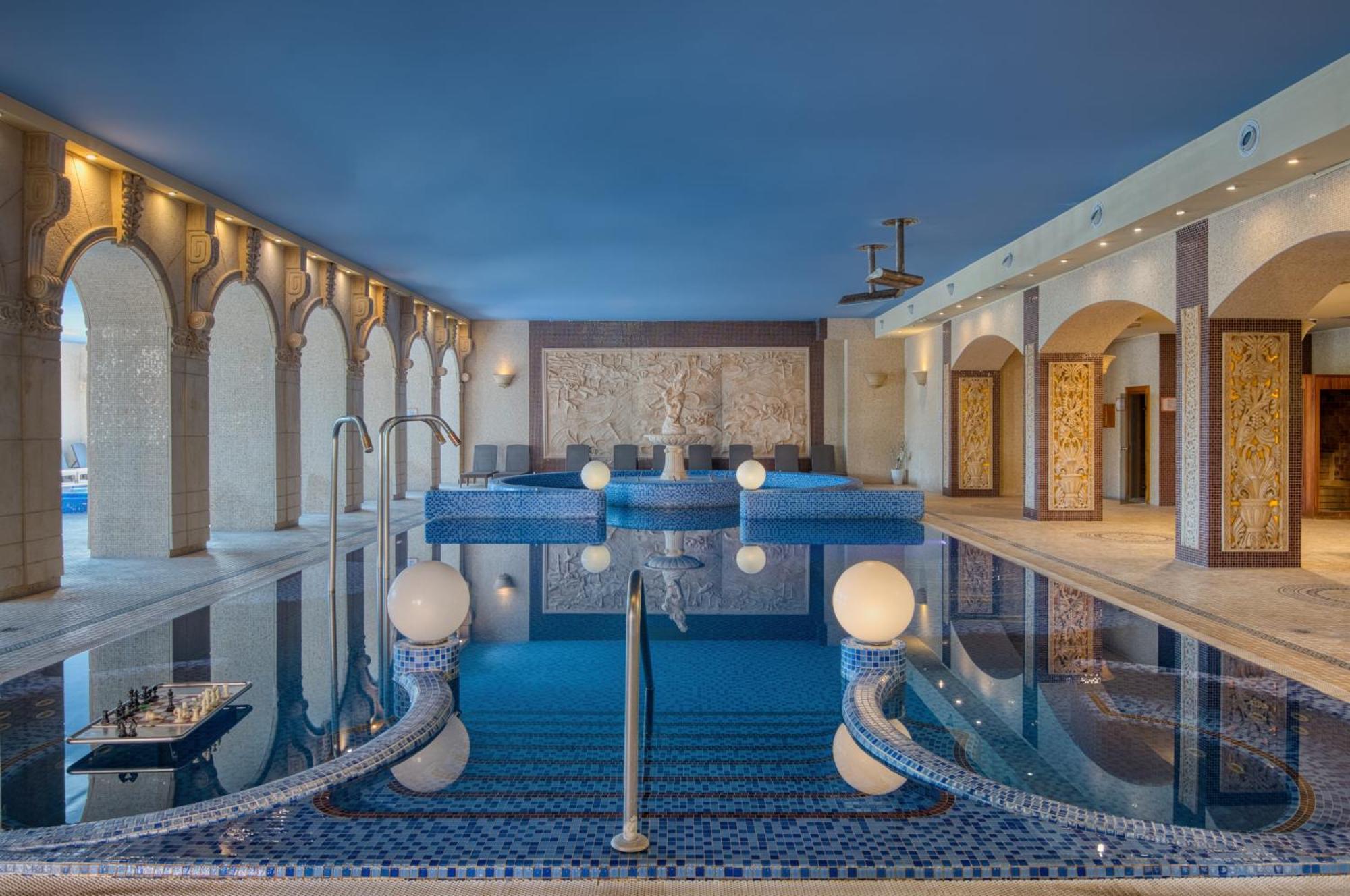 Hotel Bellevue Esztergom Luaran gambar