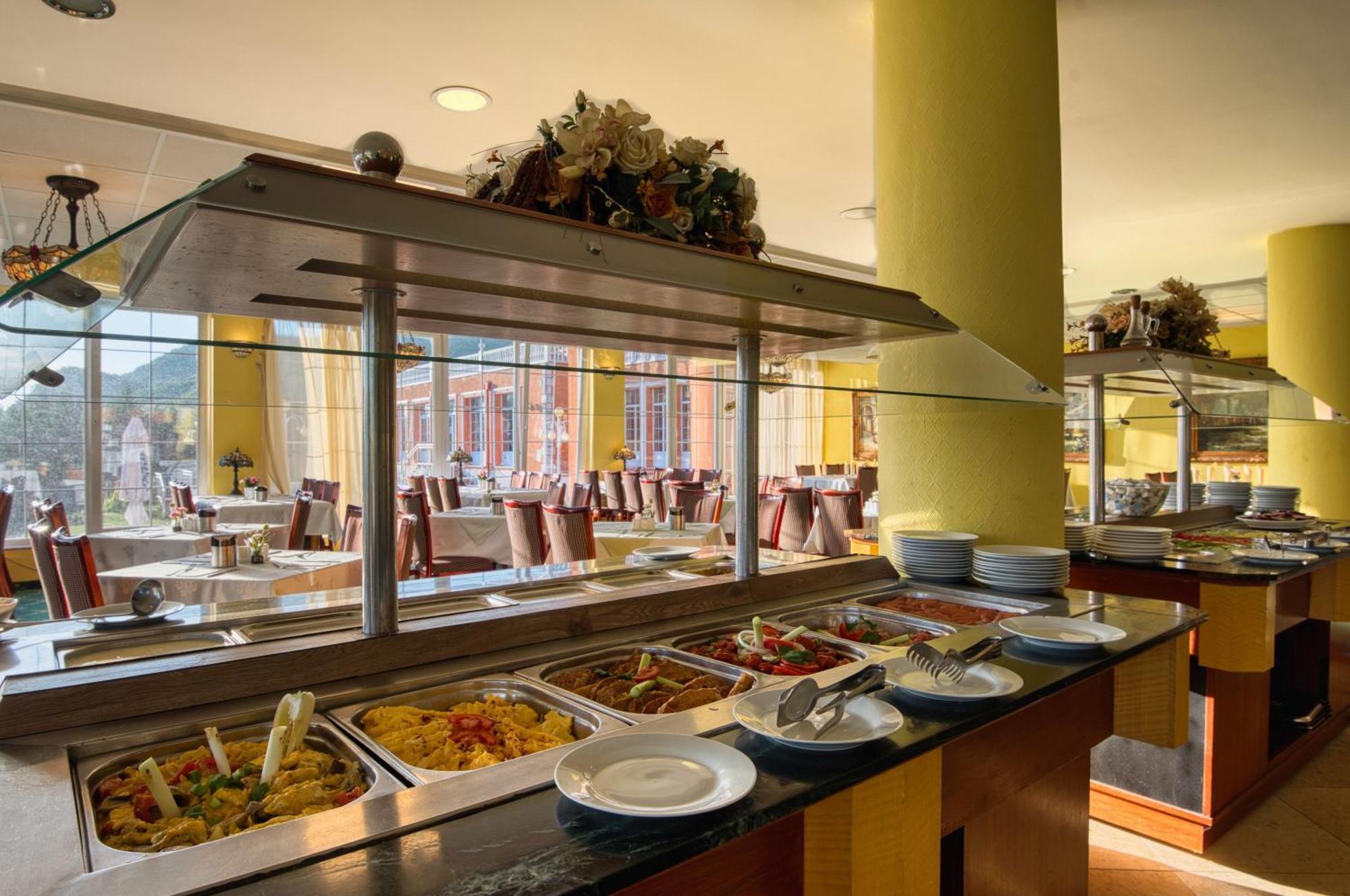 Hotel Bellevue Esztergom Luaran gambar